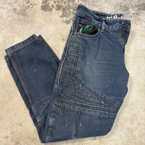 Classic Denim Straight-Leg Jeans